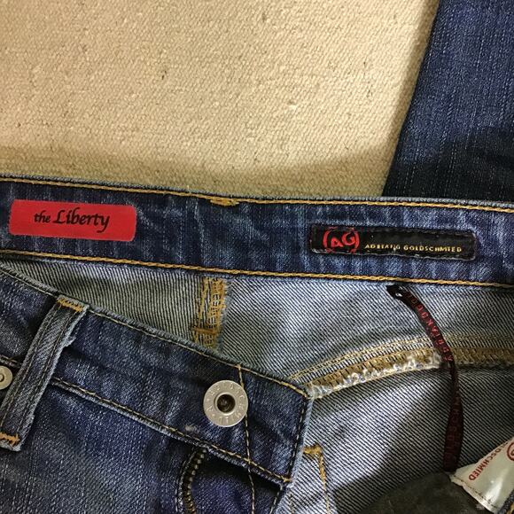 Adriano Goldschmied  Bermuda Shorts Sz 28R EUC Med Wash Rolled Hem Jean Shorts - Picture 12 of 14